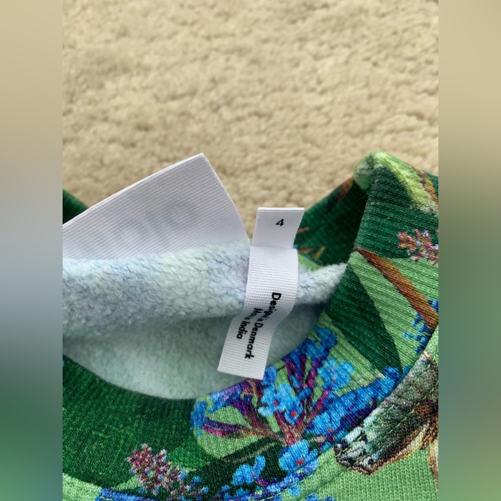 Molo Size 104 4 Years Buddleja Garden Butterfly Flower Print Organic Sweatshirt - Picture 4 of 7